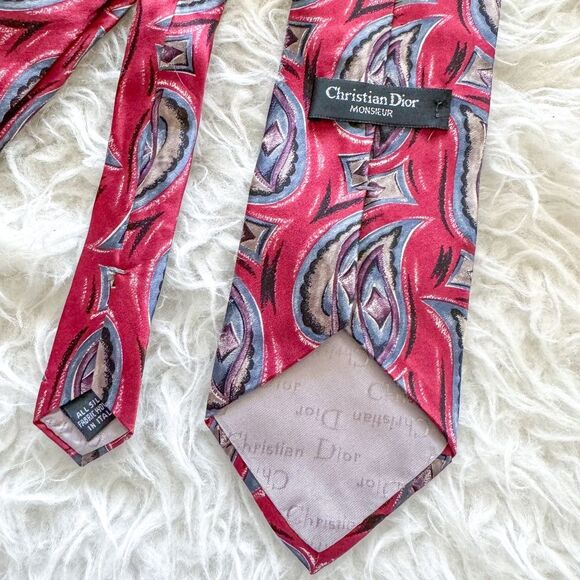 Vintage Christian Dior Monsieur 100% Silk Tie - Red Paisley Pattern - Picture 5 of 7